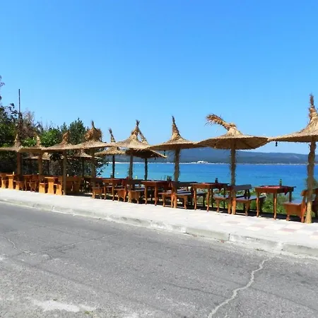 Donchevi Gæstehus 3*